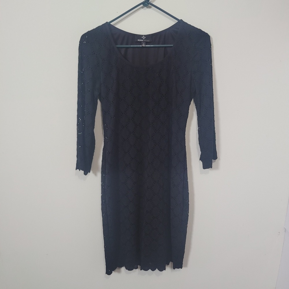 Ronni Nicole Size 4 Lace Sheath Dress Women Black 3/4 Sleeve Scalloped Hem 81841